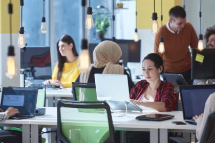 Empleos y pasantías